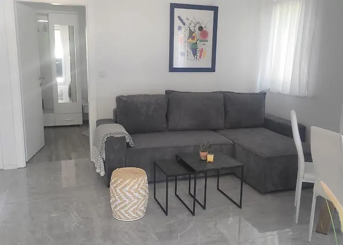 Apartament Mare Vir