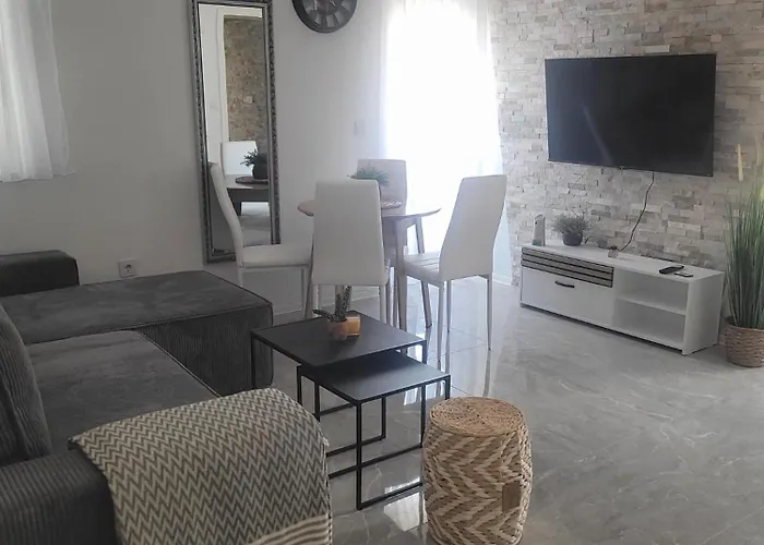 Apartament Mare Vir