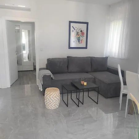 Апартаменты Mare Вир